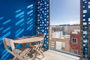 Lightbooking Apartamento con terraza en playa de Arinaga